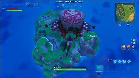 How to escape spawn island in playground(Fortnite Battle Royale)