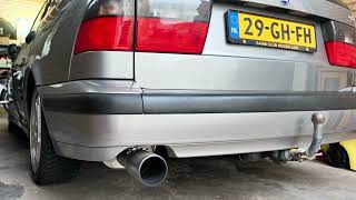 SAAB 9-5 Aero 2.3T (2001) - Cold Start with single rear muffler