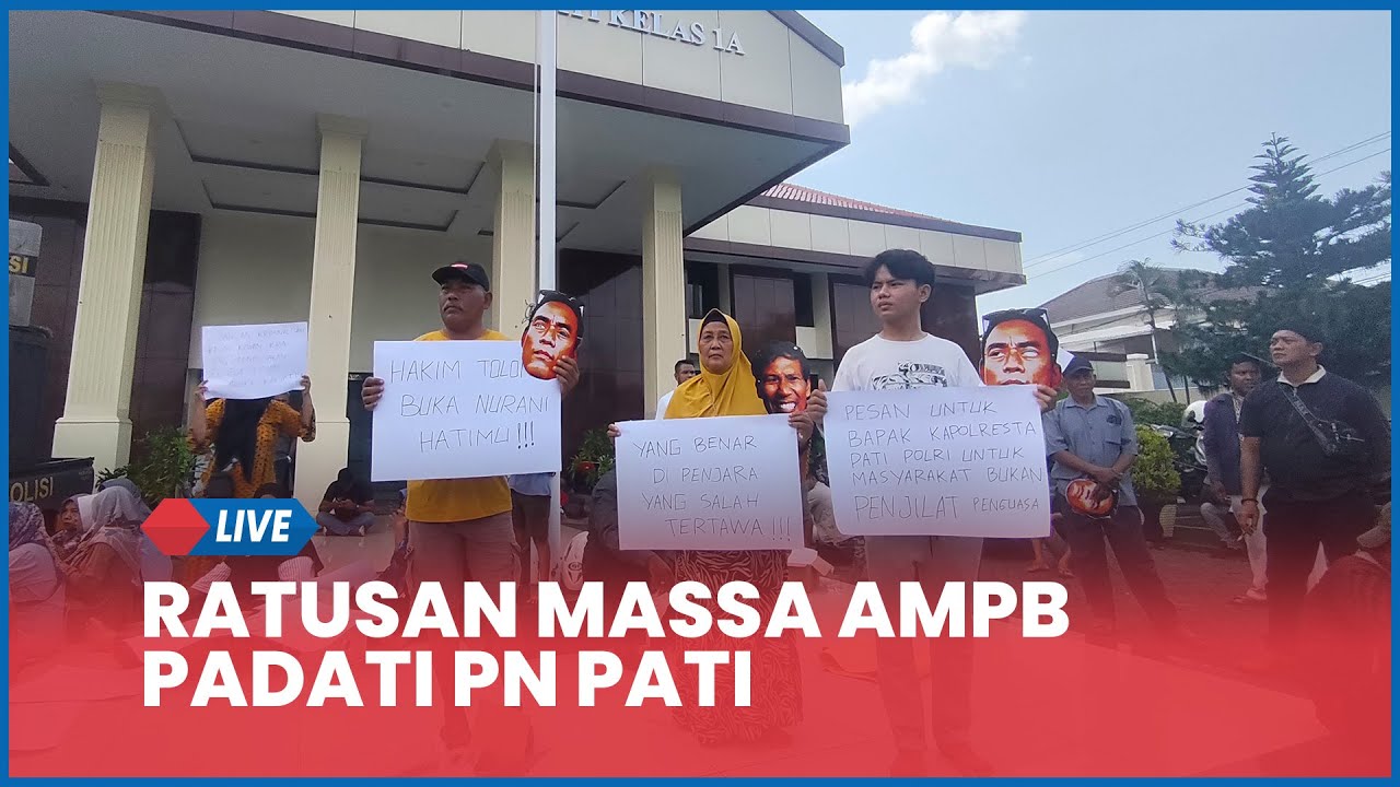 🔵 Ratusan Massa AMPB Pati Kawal Sidang Botok & Teguh, Bagikan 1.000 Nasi Kotak