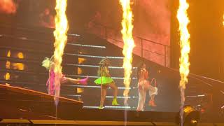 Little Mix - Woman Like Me | Confetti Tour Belfast 9/4/22 Resimi