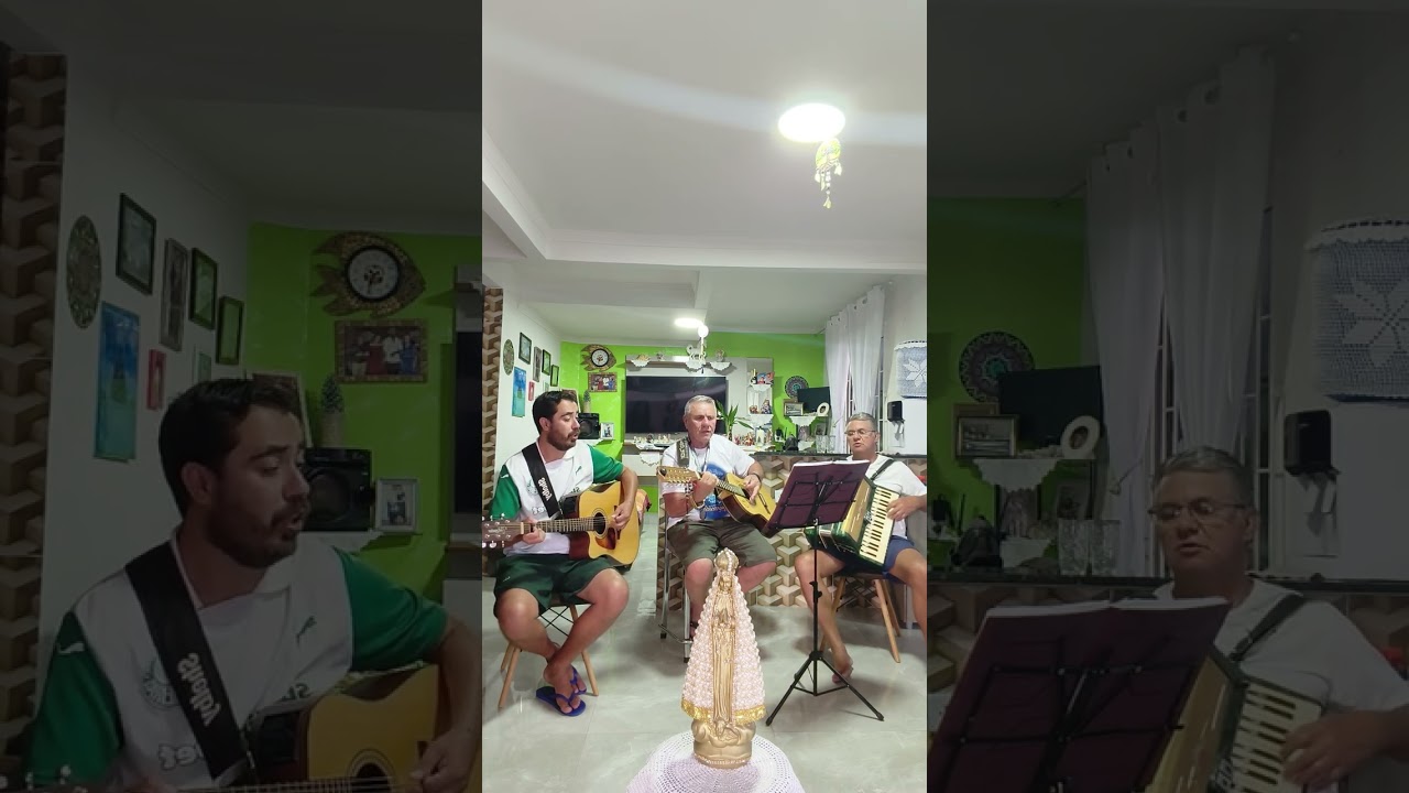 A um barco esquecido na praia, com João Silveira Leandro e Leopoldo 