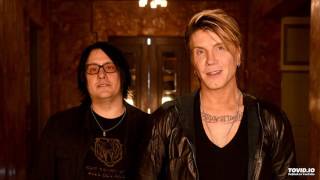 Video thumbnail of "Goo Goo Dolls Walk Away"