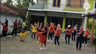 senam kreasi//campursari jawa wes ewes ewes dikandani ora ngrewes//bohay comunity