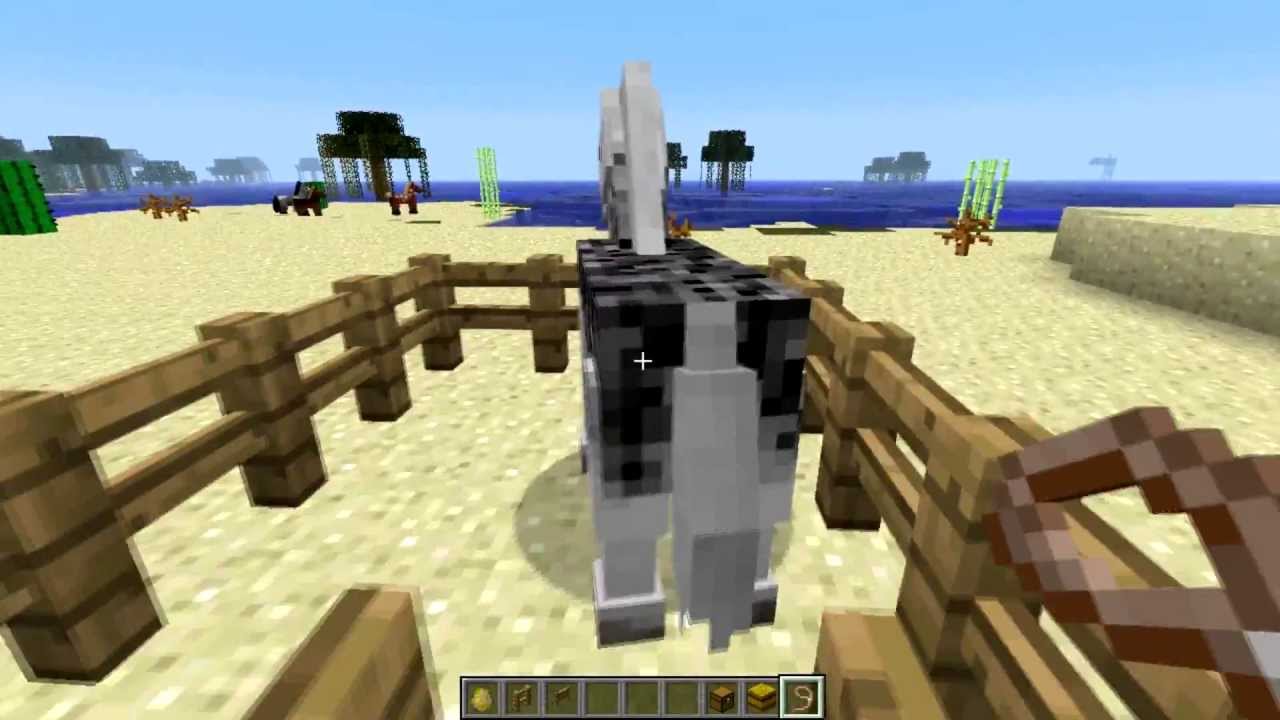 Minecraft Horses How to use NEW (Hay, Lead, Saddle) Items for Horses