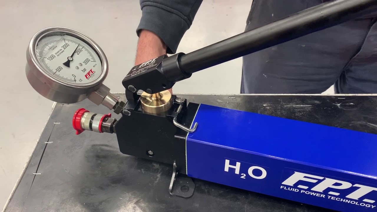 Ultra High Pressure Hand Pump Water Use 700 Bar 1600 Bar 3000 Bar ultra-high-pressure-hand-pump-water-use-700-bar-1600-bar-3000-bar