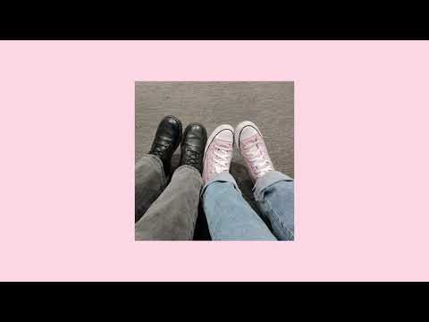 short gay yearning playlist to feed your delusions