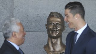 Cristiano Ronaldo's reaction to his bust (Funny)