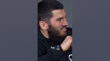 Frank enjoyed Beterbiev roasting Eddie Hearn 😂😂😂