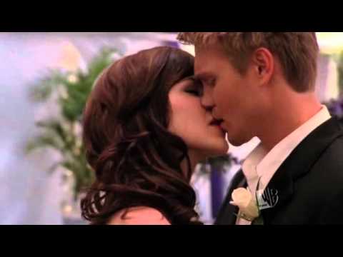 preview; brooke davis - pearl