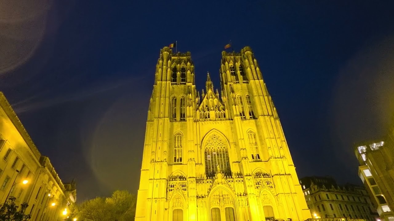 Brussel BE kerkklokken Michielskathedraal deelgelui 