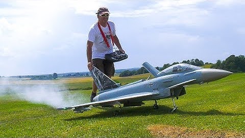 AMAZING RC MODEL SCALE AIRPLANE / JET EUROFIGHTER TYPHOON IN DEMO FLIGHT!!