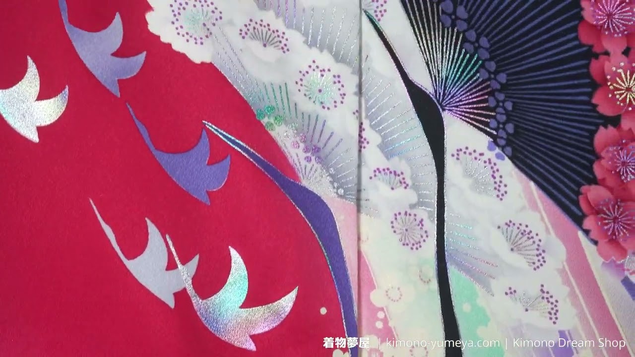 Stylish Hiougi Made out of Flowers Furisode with Retro 1980s Design - Vintage Silk Women's Kimono