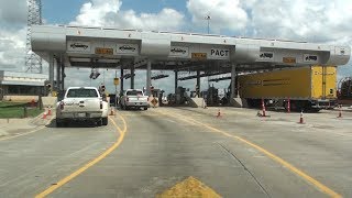 BORDER PATROL CHECKPOINT, I35, ENCINAL, TEXAS, U.S.A.