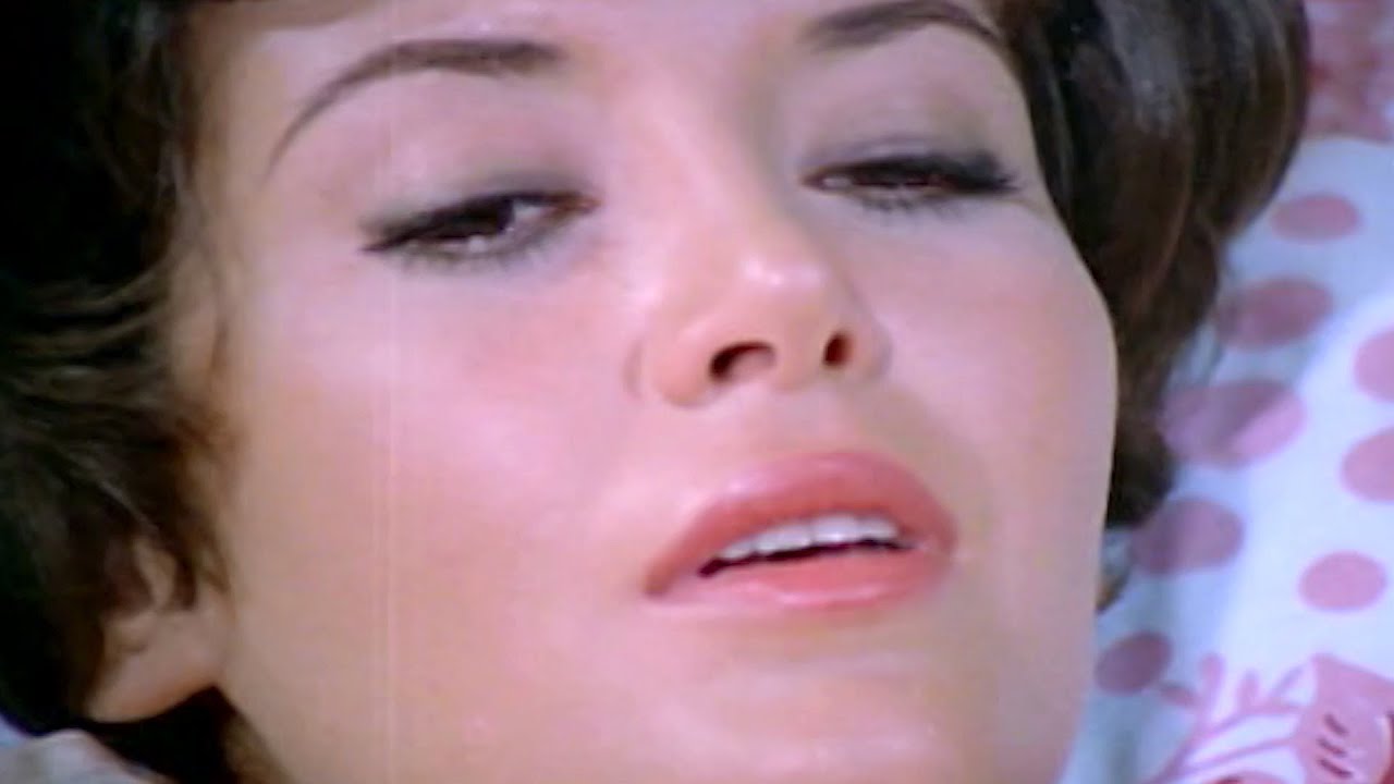 ميرفت امين و مريم فخر الدين و فريد شوقى و نور الشريف و الفيلم الممنوع(العاشقة و المسكين)