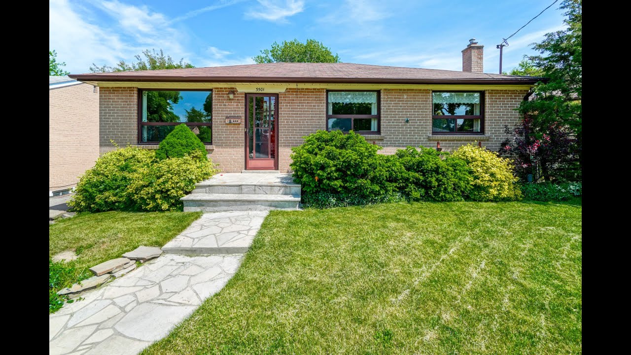 3501 Capricorn Crescent Mississauga Home for Sale Real Estate