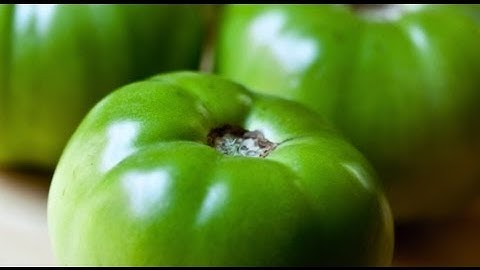 How to Ripen Green Tomatoes | At Home With P. Allen Smith