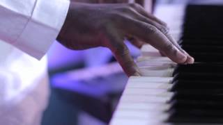 GYE W'AYEYI (live) Nii Okai ft. DAVID OSABUTEY with Virtuous chords