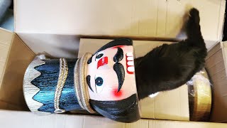 Huge 68 Inch Nutcracker unboxing