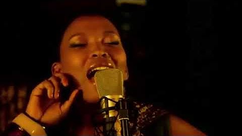 Nkulee Dube - Love The Way [Honey Pot Riddim] [DJRaymeeq254 Extend]