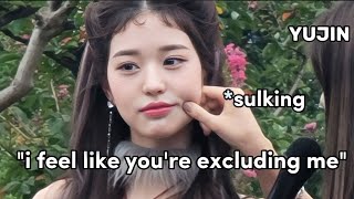 Download lagu WONYOUNG got sulking when YUJIN *almost* ignored her