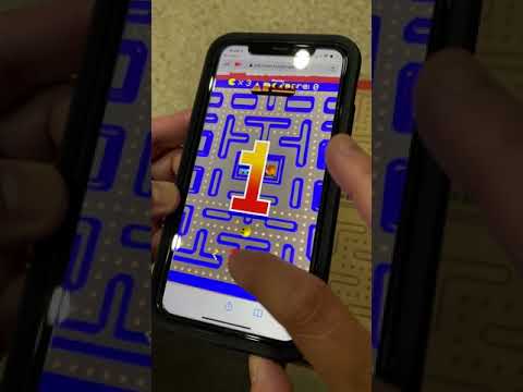 THIS PIZZA HUT BOX LETS YOU PLAY PAC-MAN IN AUGMENTED REALITY VERSION #SHORTS