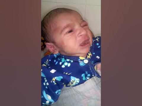 Newborn baby crying - YouTube