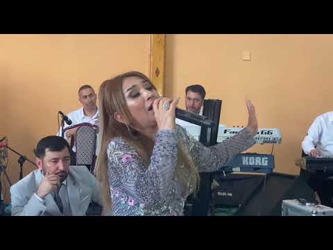 Elnarə Abdullayeva Elşən Eloğlu.  Şəmkir Sabirkənt toyu.  26.04.2024 Ana haqqında gözəl bir ifa