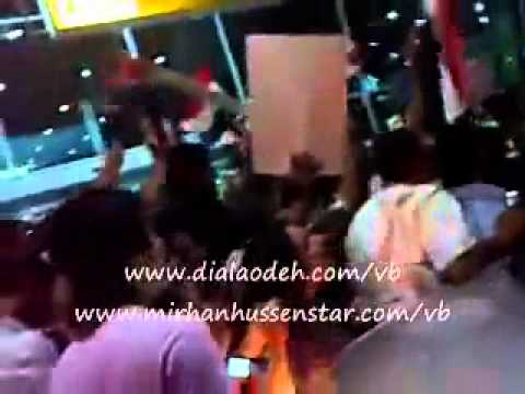 لحظه خروج لارا اسكندر من المطار