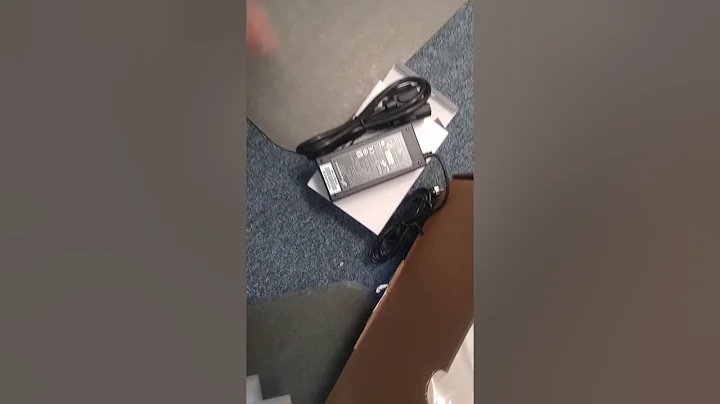 Unboxing Sophos UTM SG135w Firewall Router