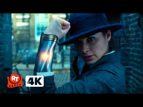 Still: Alleyway fight — Wonder Woman