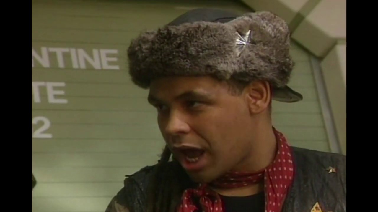 Watch Red Dwarf - How long have you been listening? on YouTube Watch Red Dwarf - How long have you been listening? on YouTube
