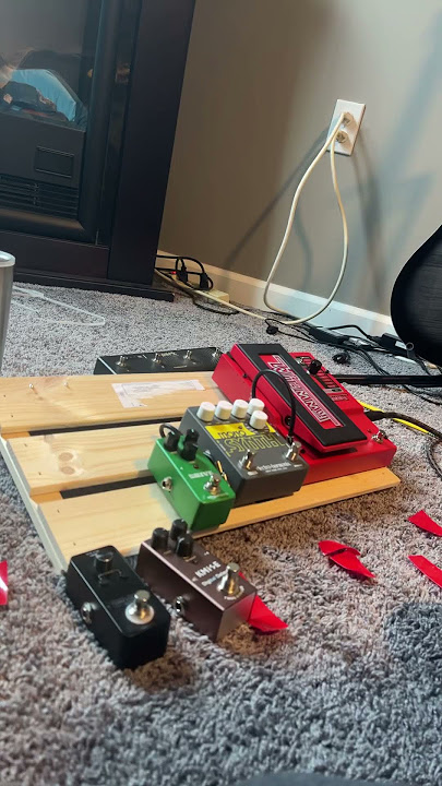 How I Made This Custom Guitar Pedal Board - FeltMagnet