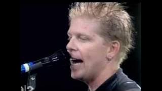 Download lagu The Offspring - Original Prankster - Live 2001 - MTV Italy
