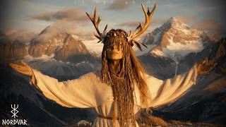 THE MOUNTAIN REMEMBERS | ᚠᛃᚨᛚᛚᛁᚦ ᛗᚨᚾ (Old Norse)