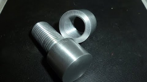 usinage, filetage écrou pas à gauche sur tour à métaux