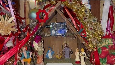 Auguri di Buon Natale 2025 da Arduino Uno Q