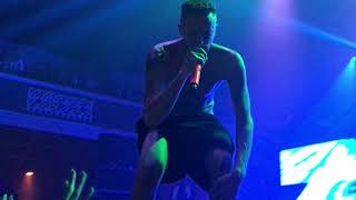 Die Antwoord - 07 - Fat Faded Fuck Face (Live at The Shrine, Los Angeles 8-24-17) Resimi