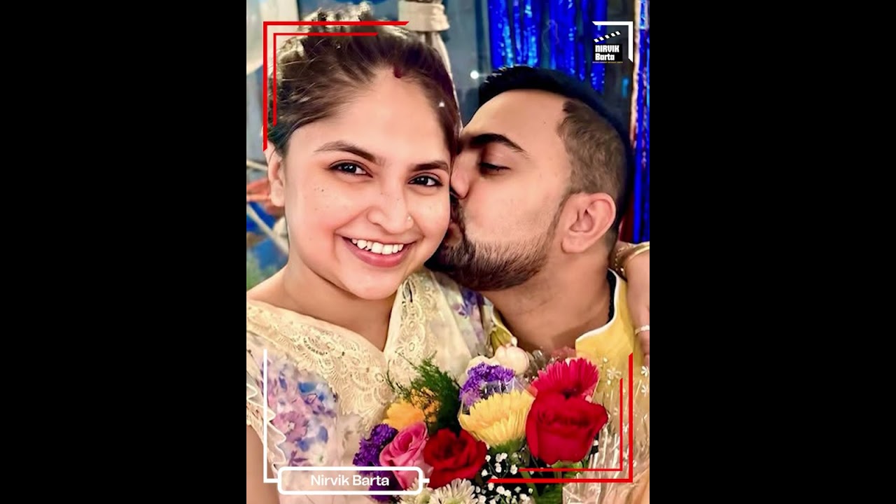 প্লেব্যাকেই নয়, অভিনয়েও চমক দেবেন দেবলীনা?