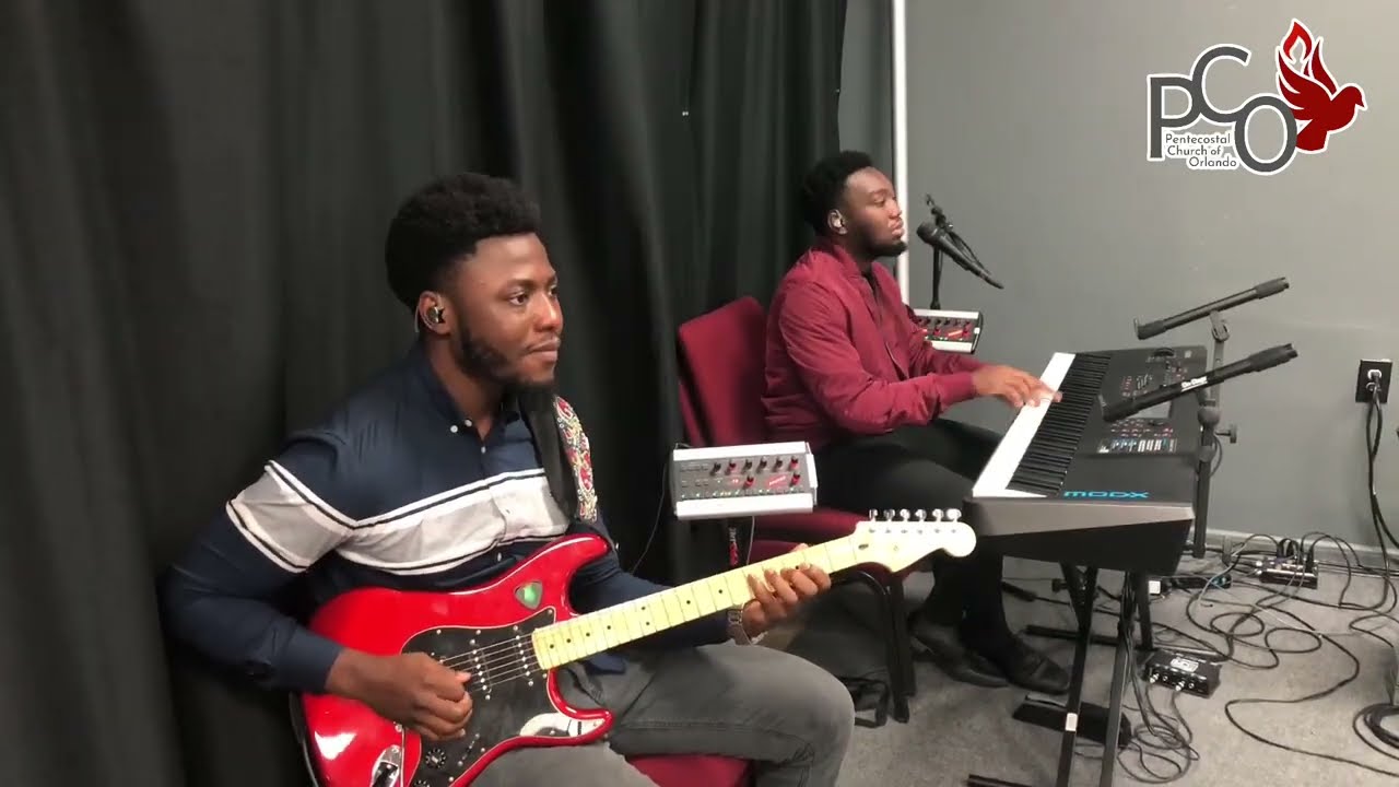 Lè l Kondwi m Map Swiv Li | Laglwa Jehova Te Sou Mòn Sinayi | Adoration et Louange |