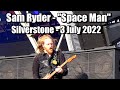 Capture de la vidéo Sam Ryder Sings Space Man - Live At  Silverstone - 3 July 2022