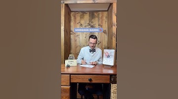 A paleontologist answers YOUR questions about fossils! 🦈🐚  #fossils