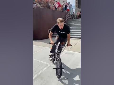 Insane BMX Trick in NYC 💥 (Logan Penberg) - YouTube