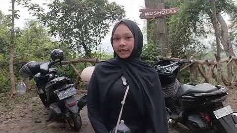 Tugas Informatika "Membuat Vlog Tempat Wisata" By Kelompok Faiza,Fiona,Aulia Dan Rara