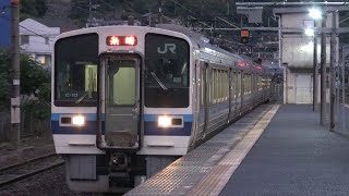 【4K】JR山陽本線　普通列車213系電車　ｵｶC-03編成+ｵｶC-10編成　糸崎駅到着