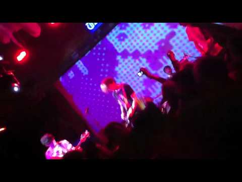 UNME - Anamanaguchi [Live]
