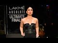 Kareena kapoor walks for shantanu  nikhil  springsummer 2019  lakme fashion week