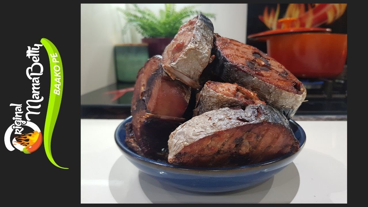 HOW TO GRILL(SMOKE) A WHOLE TUNA RECIPE GHANA OPOKU YouTube