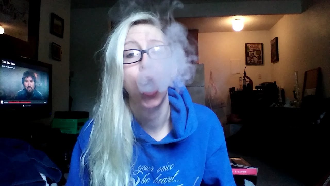 Trying my new GLASS BLUNT