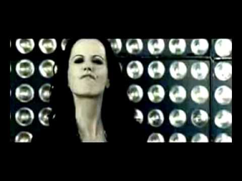 DOLORES O'RIORDAN When we were young (official video) 07/07