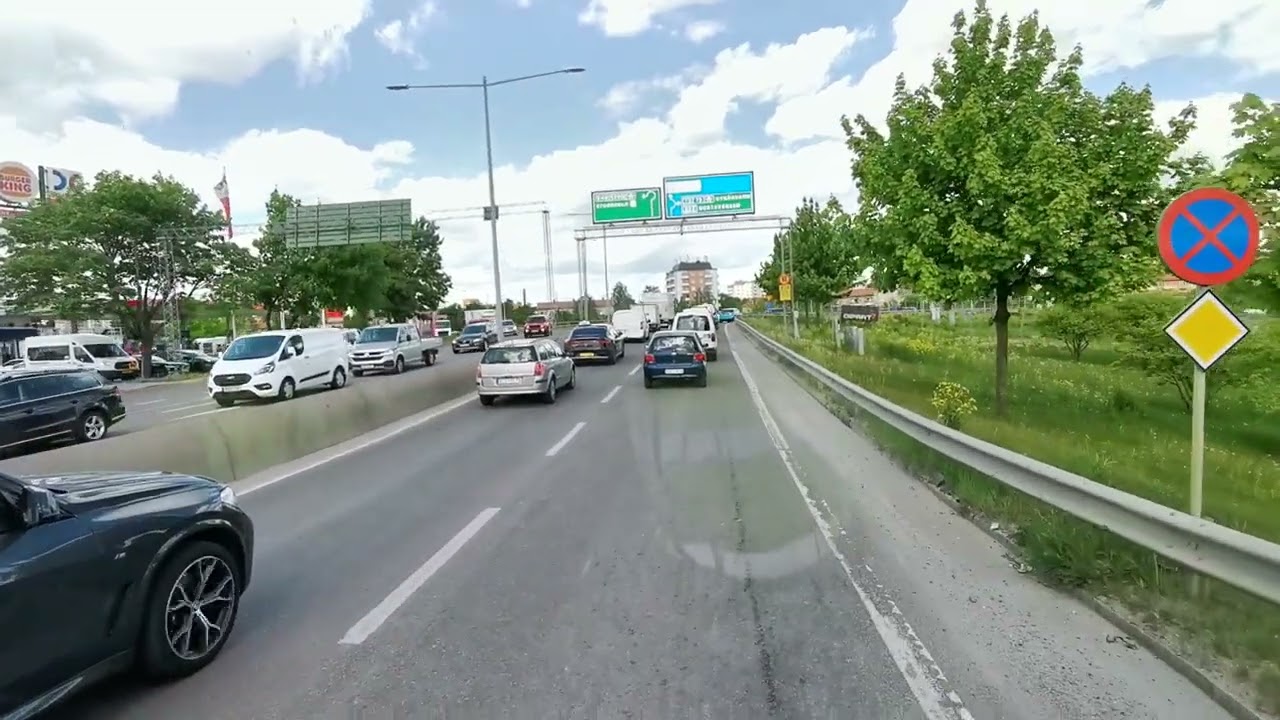 Linje 168 från  Östberga mot Gullmarsplan vi Partihallarna ( Stockholm SSV Nyboda Hallen Garage )